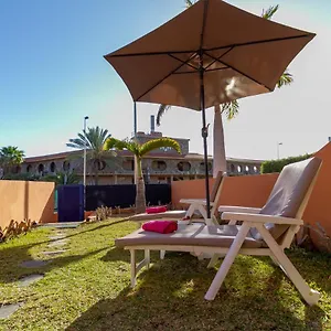 Holiday home Duplex With Free Wifi And Private Garden, Meloneras